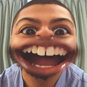 Meet your Posher, Troy